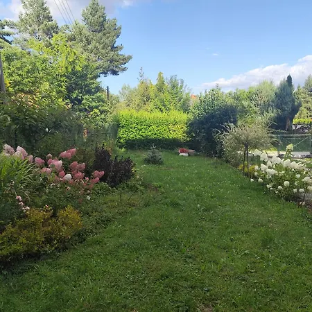 度假居 Kwiatowa 3 *